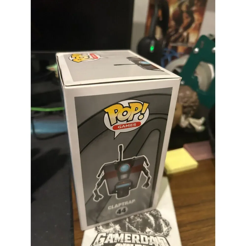 Funko Pop! Games - Borderlands Claptrap GameStop Exclusive #44 2015 Vaulted